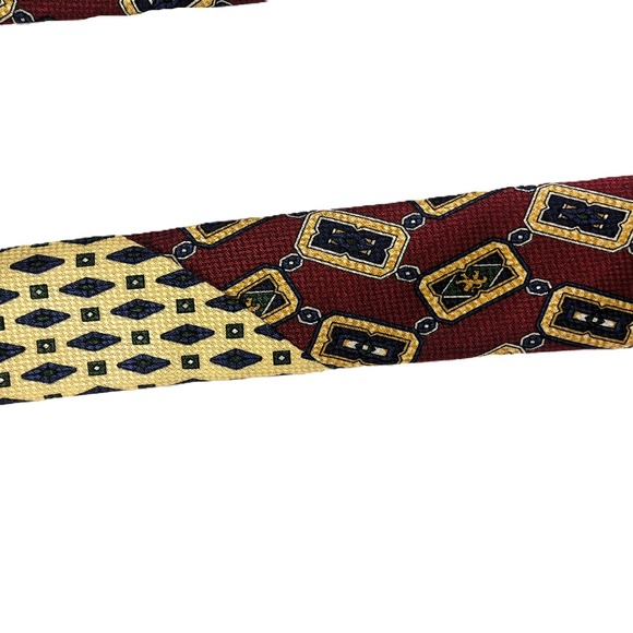 Tommy Hilfiger Silk Tie Lion Shield Chain Red Blue Yellow Necktie USA VTG 1990s - Picture 7 of 9
